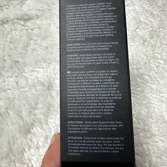 NIB 111 Skin Celestial Black Diamond Essence 30 ml - Picture 7 of 10